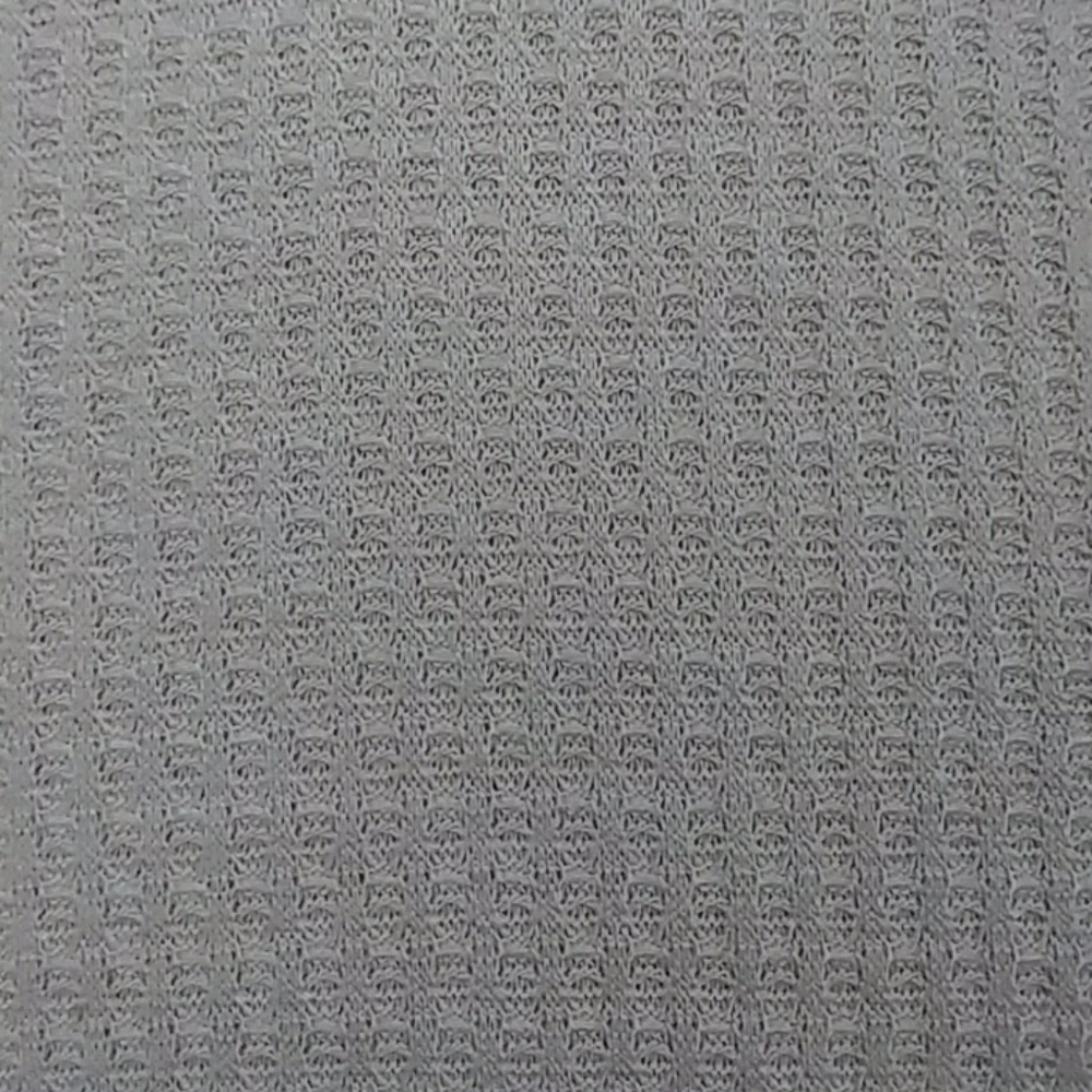 Nice top - Picture 2 of 3